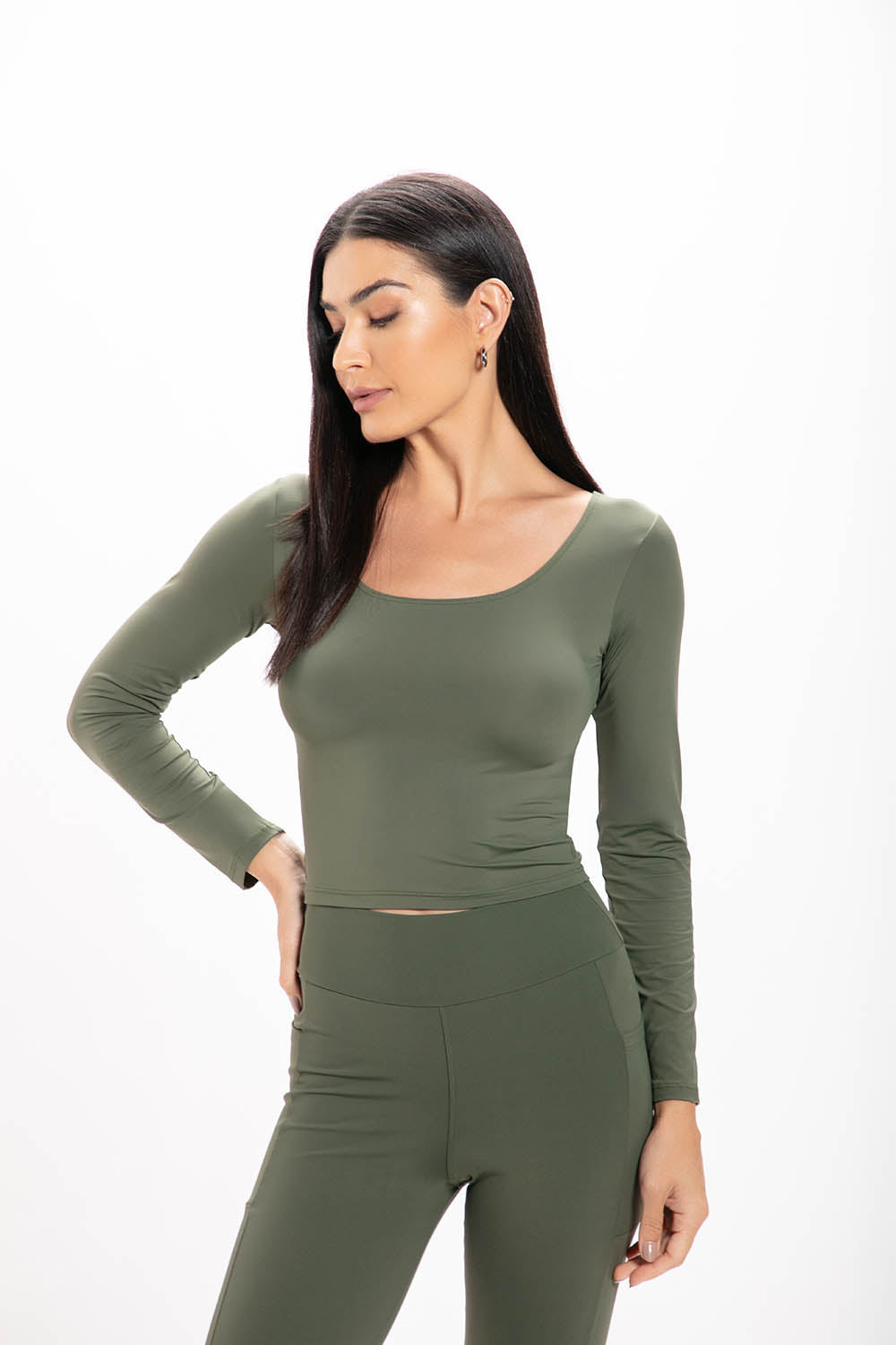 Cropped Verde Basic Manga Longa