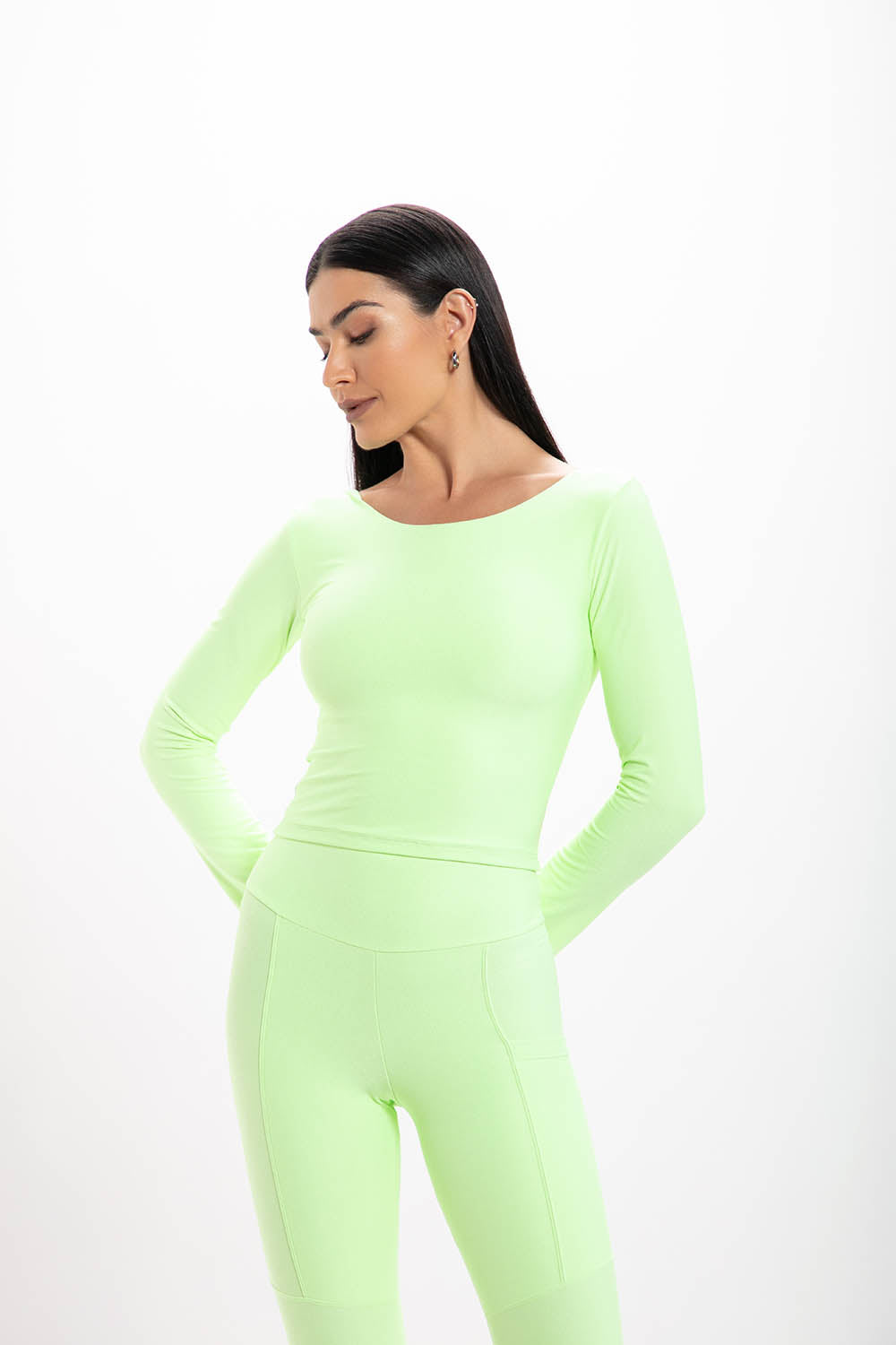 Cropped Lime Glossy Manga Longa