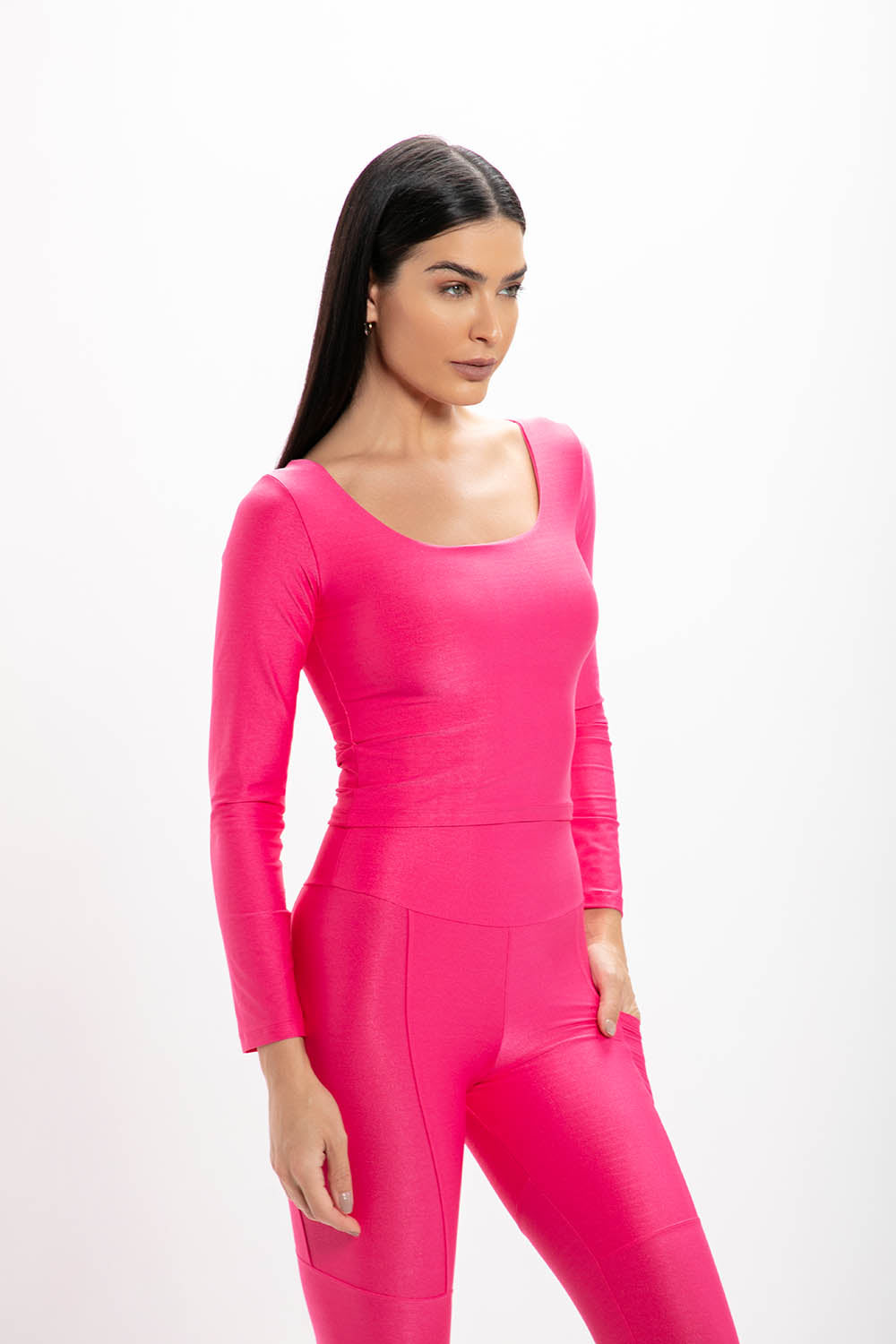 Cropped Pink Glossy Manga Longa
