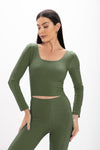 Cropped Verde Hera Glossy Manga Longa