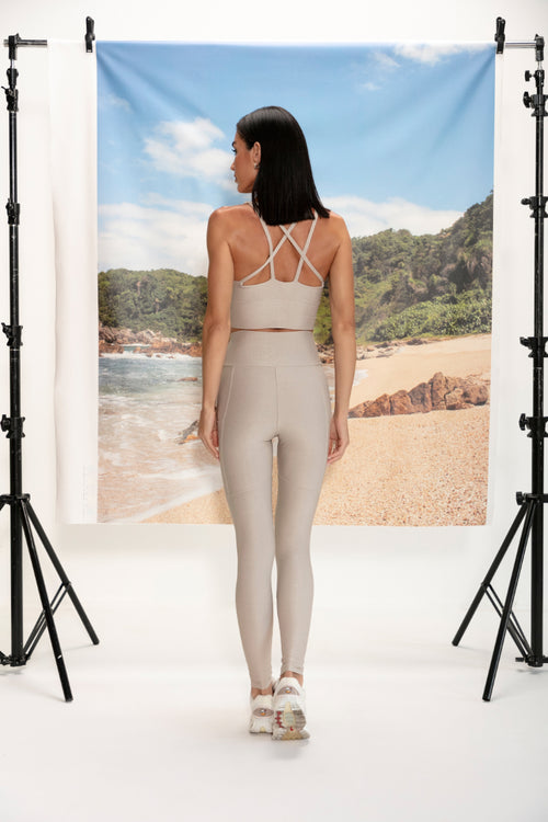 Calça Legging Alta Tapioca Glossy